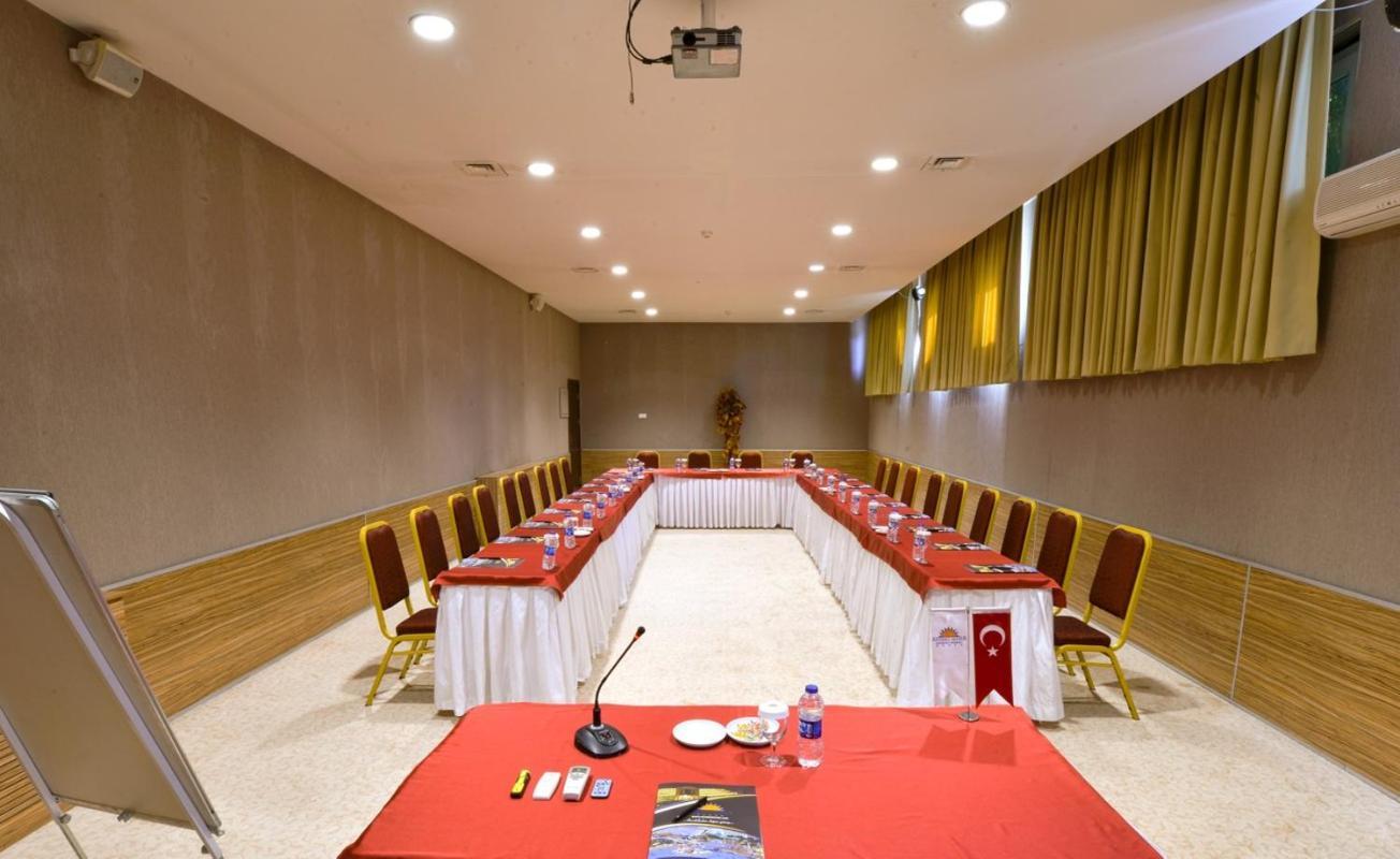 Anadolu Hotels Esenboga Thermal Esterno foto